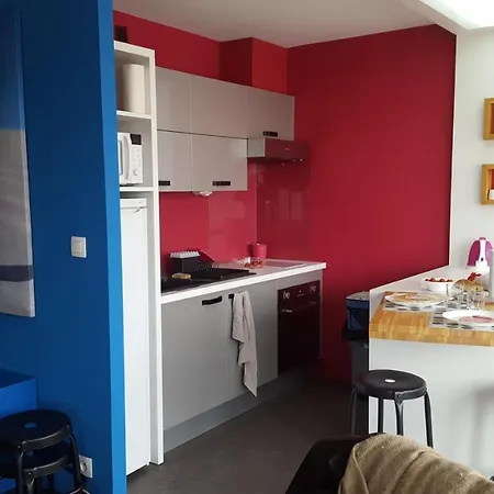 Loft Avec Parking Et Terrasse Apartmán *